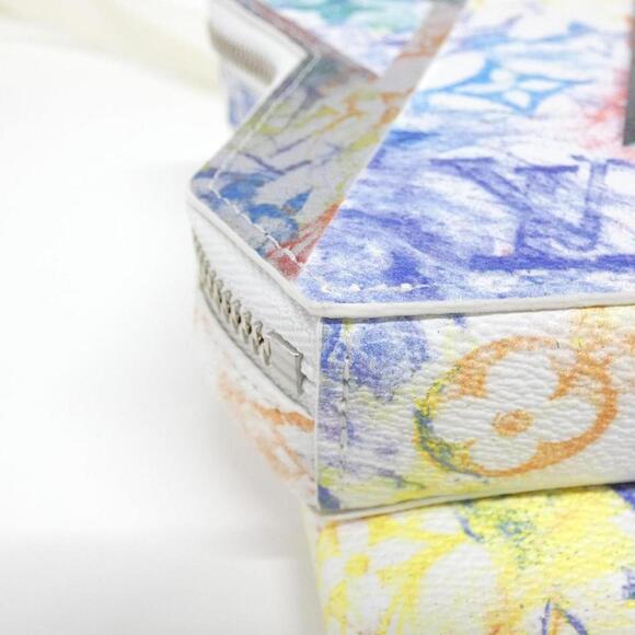 LOUIS VUITTON Silver Monogram Shoulder Bag - Picture 3 of 7